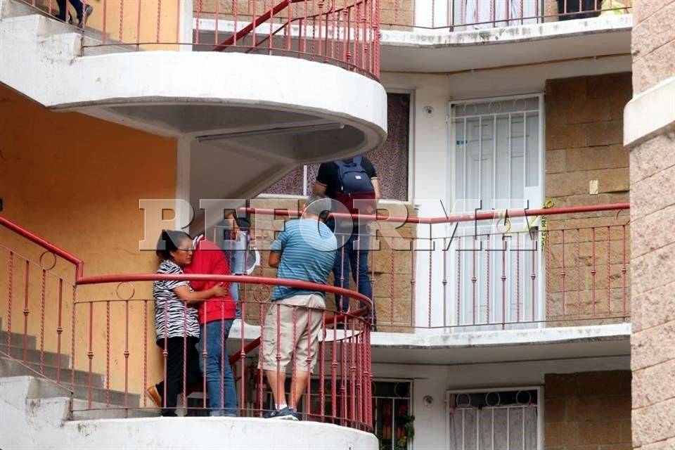 Muere joven tras incendio en Azcapo