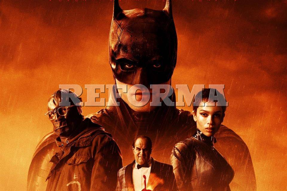 Aterroriza 'Batman' a villanos de una ciudad maldita