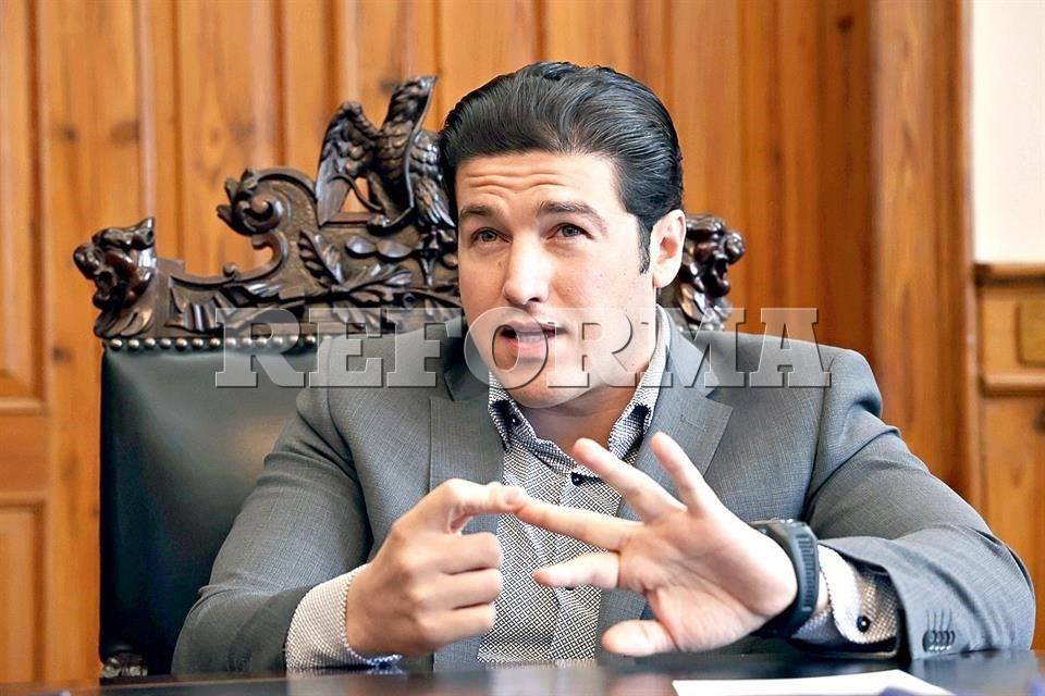 Presume Samuel en León la inversión en NL