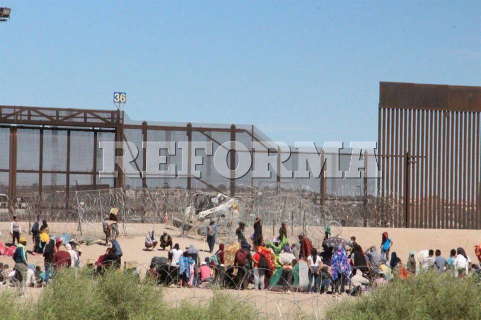 Rebasan migrantes plan de contención en frontera