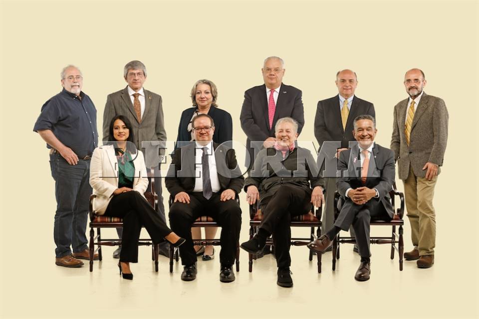 Urgen candidatos a Rectoría modernizar y cambiar la UNAM