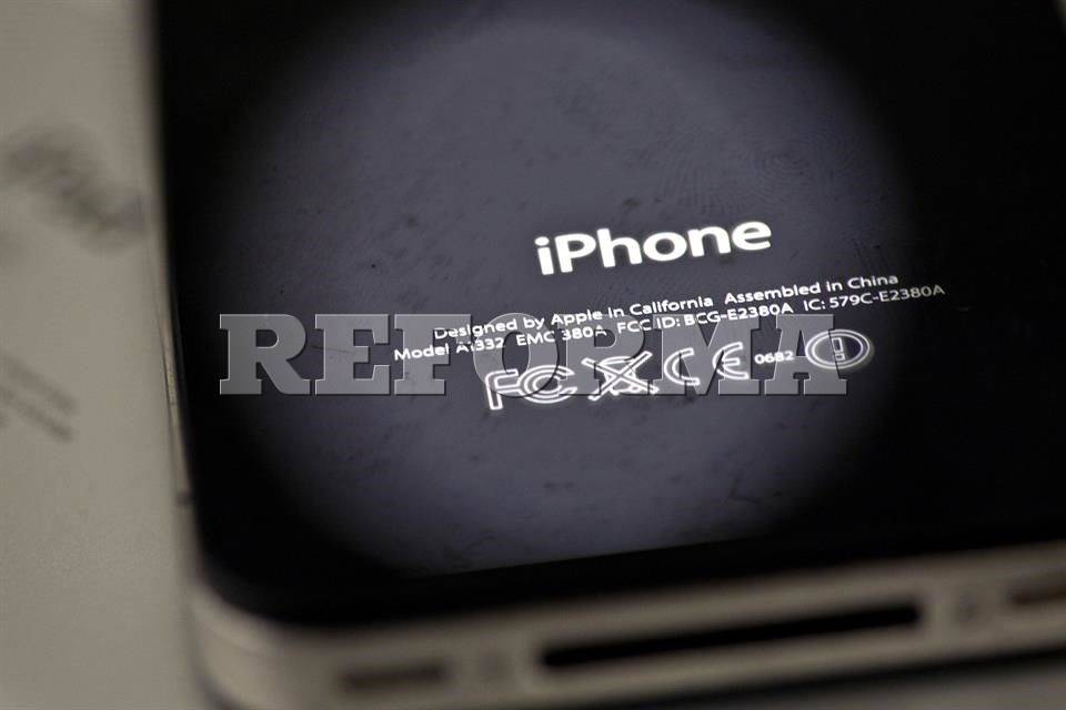 Se disculpa Apple por lentos iPhones